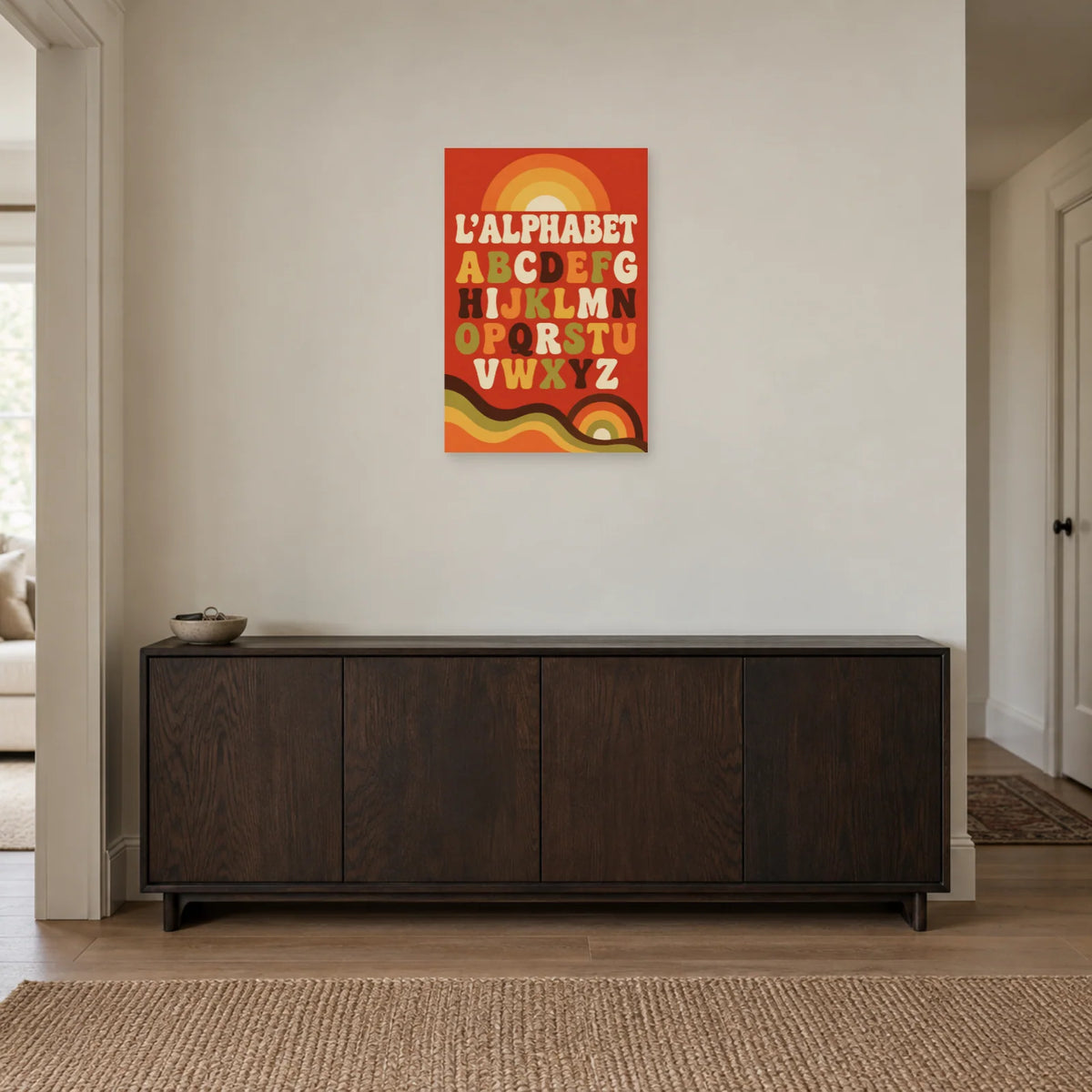 Affiche Alphabet vintage, soleil rétro dans une entrée ou un couloir - Art Virtuoso