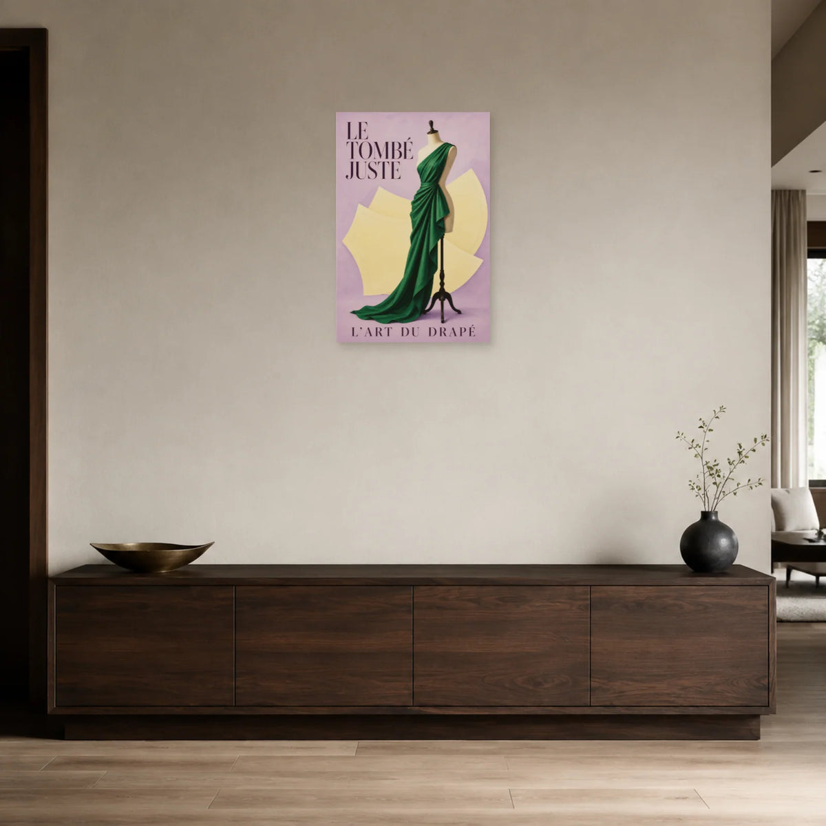 Affiche Mannequin de couture, le tombé juste dans une entrée ou un couloir - Art Virtuoso