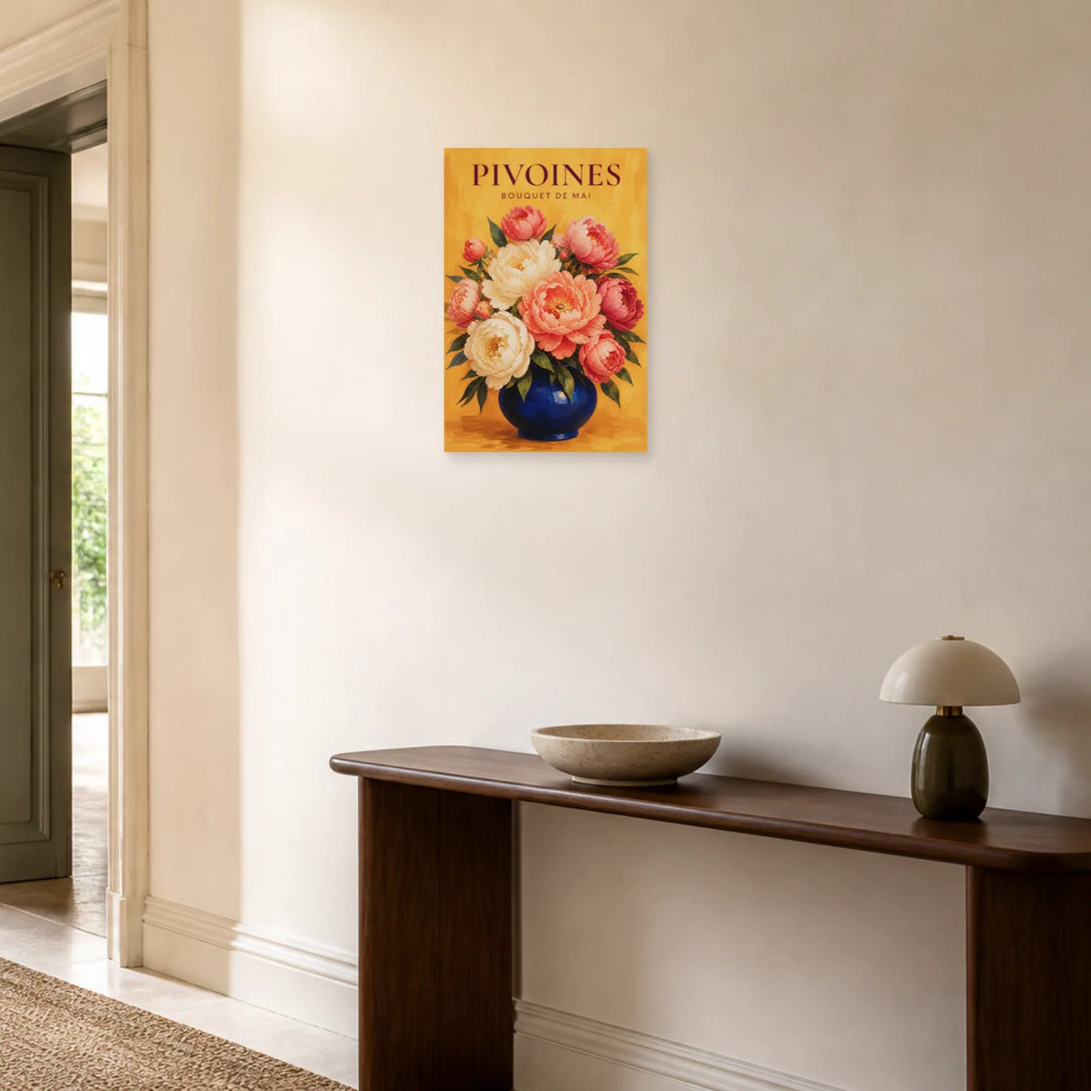 Affiche Pivoines – Bouquet de Mai dans une entrée ou un couloir - Art Virtuoso