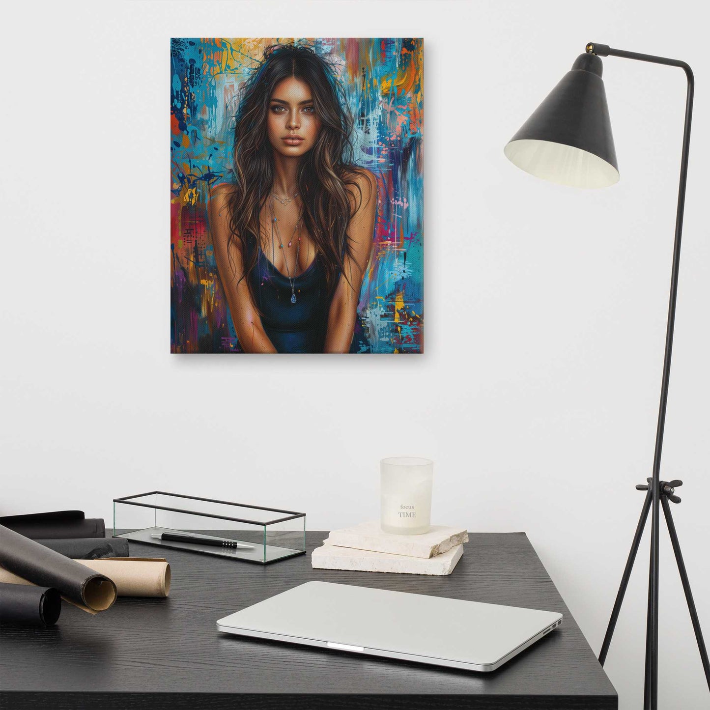 Tableau Peinture Femme Sensuelle sur fond Abstrait Art Virtuoso