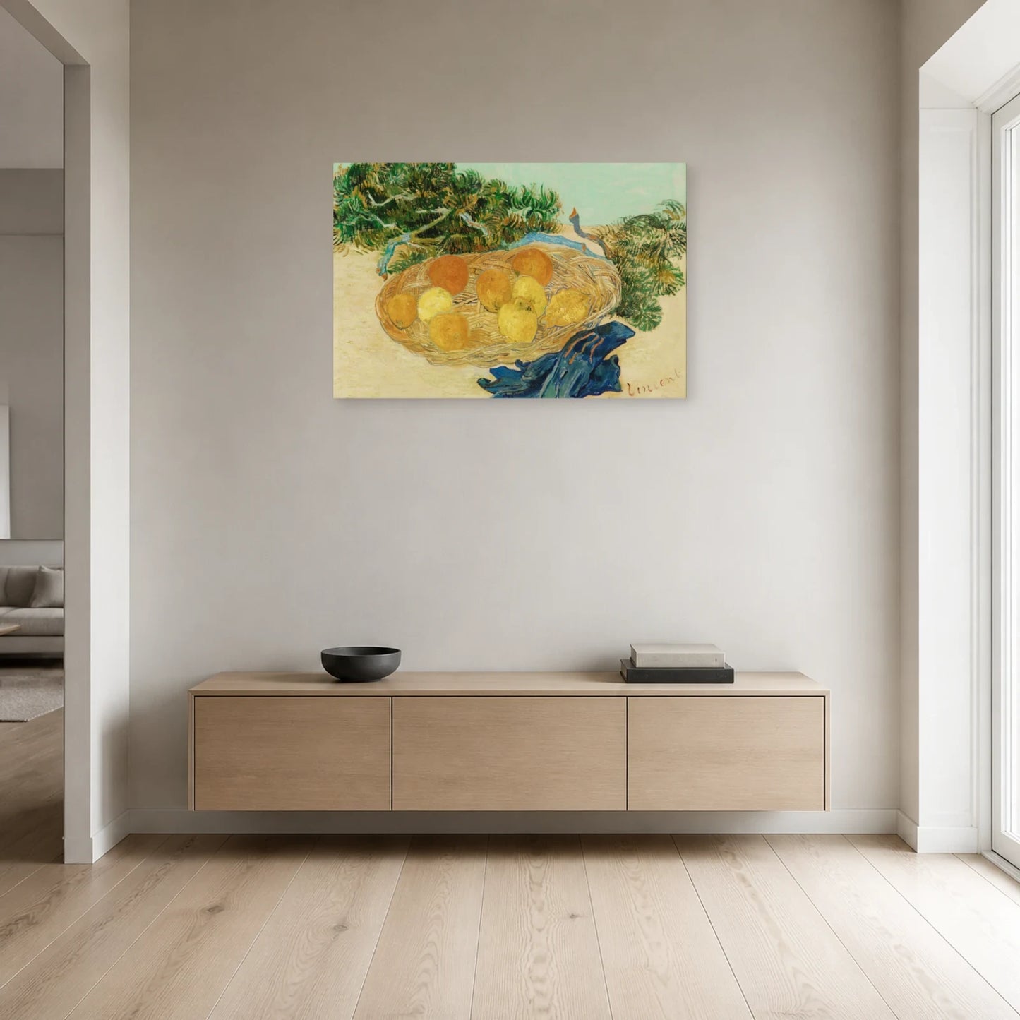 Tableau Nature morte aux oranges et aux citrons avec des gants bleus – Vincent van Gogh dans une entrée ou un couloir - Art Virtuoso