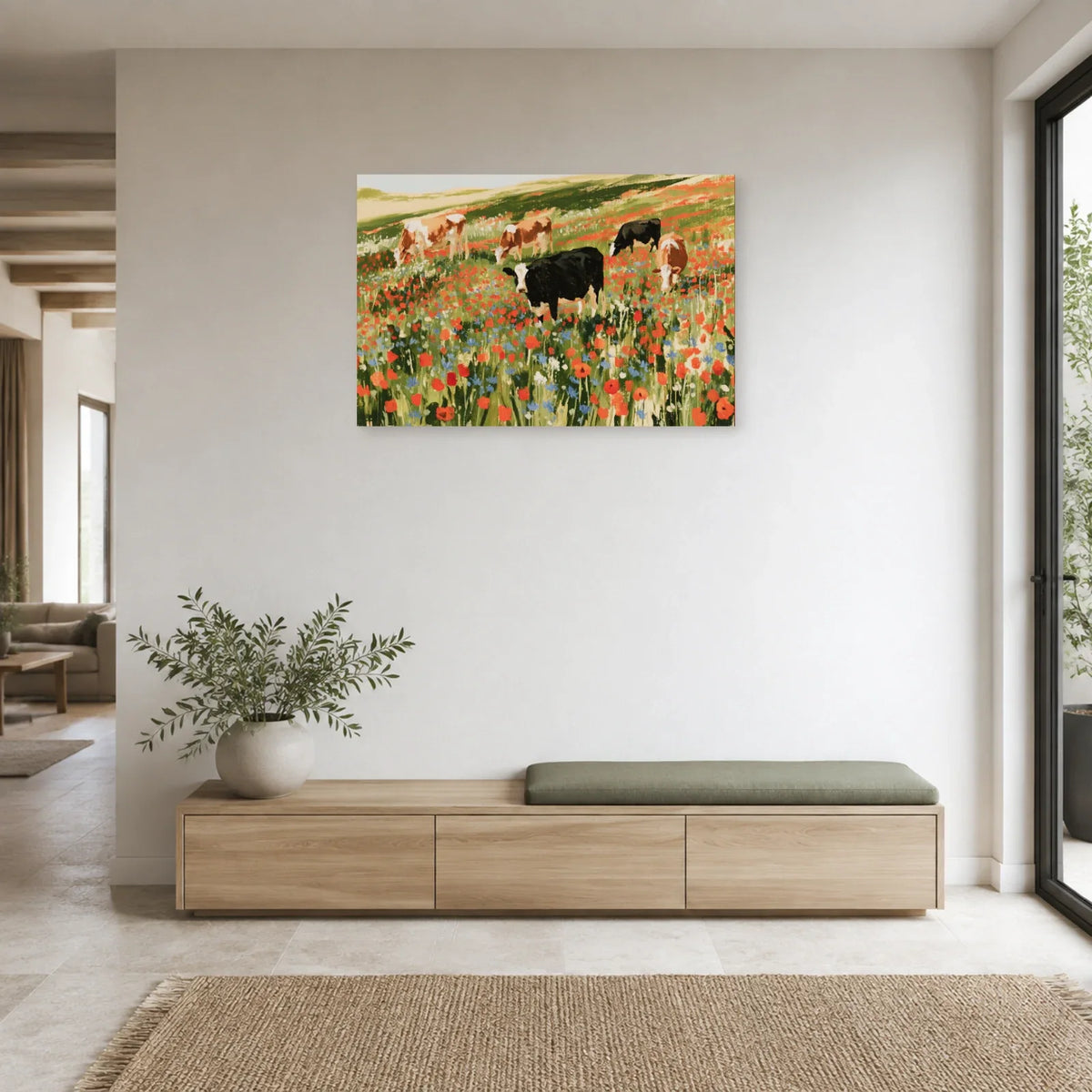 Tableau Vaches dans une Prairie Fleurie présenté dans une entrée - Art Virtuoso