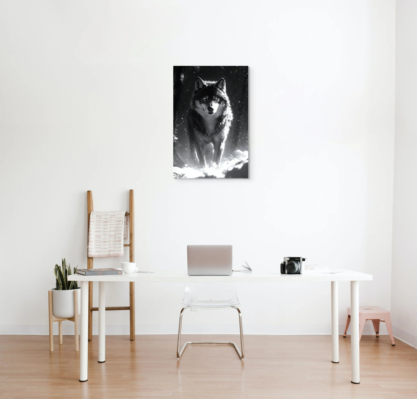 Tableau Loup Noir et Blanc : Gardien de l'Hiver Affiches, reproductions et œuvres graphiques Art Virtuoso