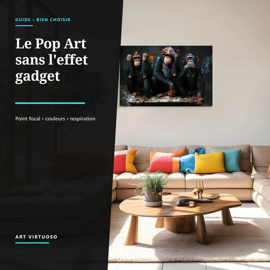 Salon contemporain avec un tableau Pop Art mis en valeur comme point focal