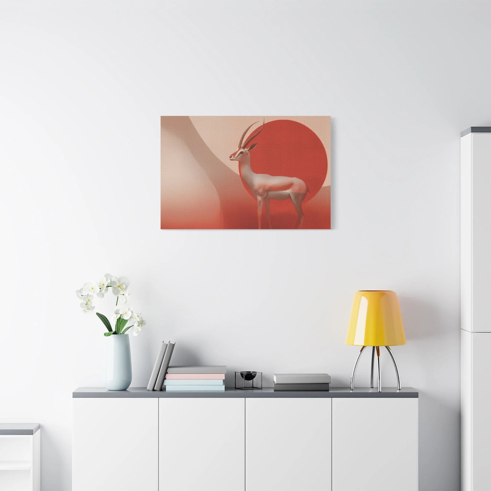 Toile gazelle terracotta dans un salon scandinave aux accents nature