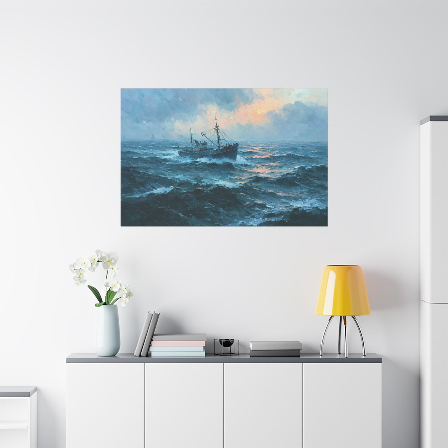 Chalutier sombre avançant dans la houle bleu vert sous un ciel lumineux - Art Virtuoso - vue 19/20