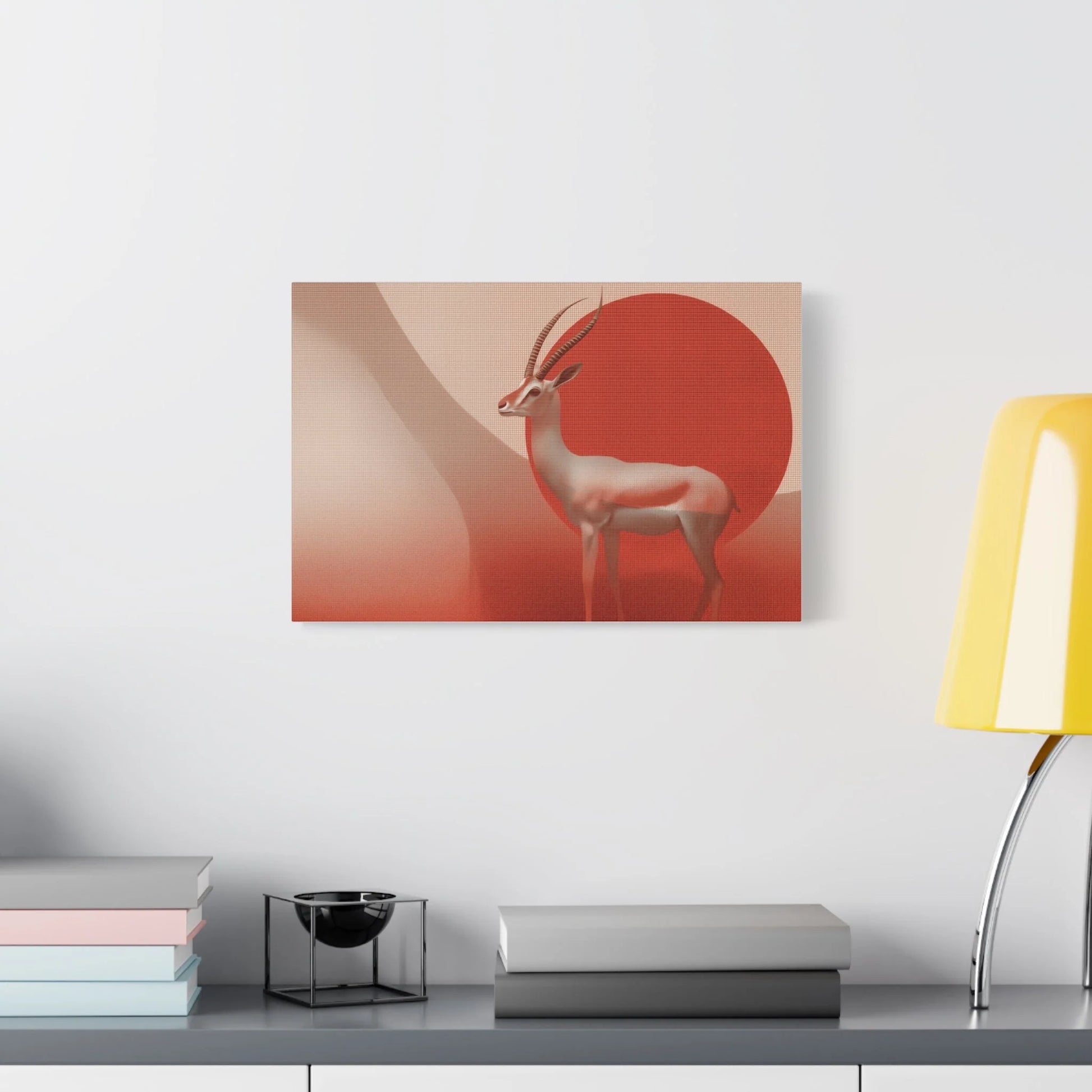 Tableau contemporain gazelle terracotta dans un salon bohème chic