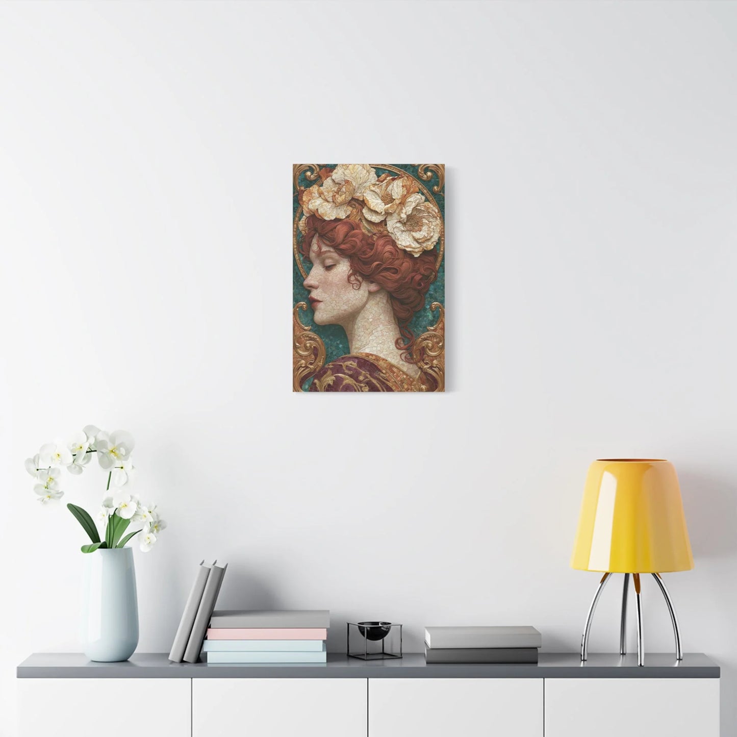 Tableau en Mosaïque Art Nouveau Femme Fleurie - Couronne Mucha - ambiance chambre adulte