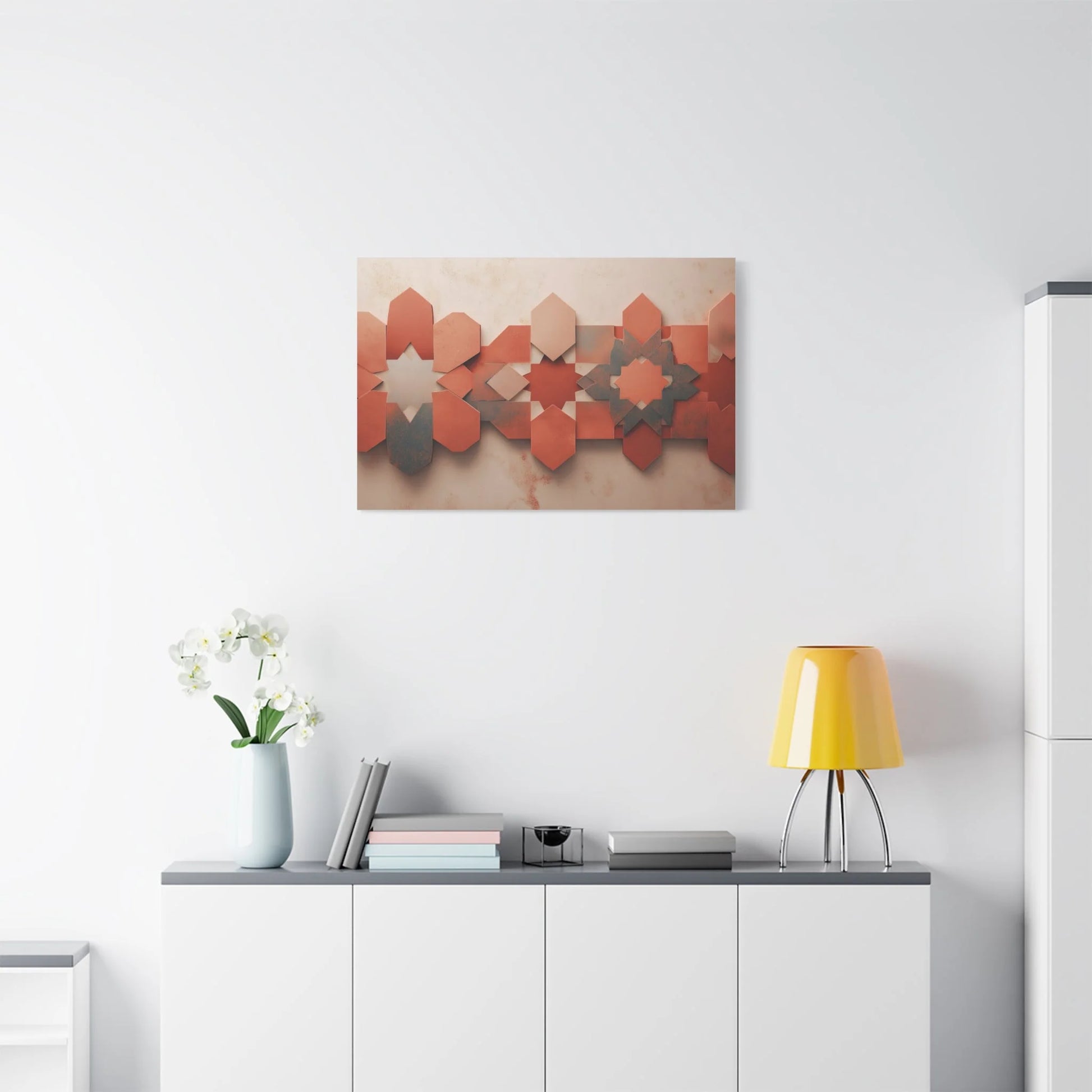 Tableau toile zellige terracotta dans un salon orientaliste