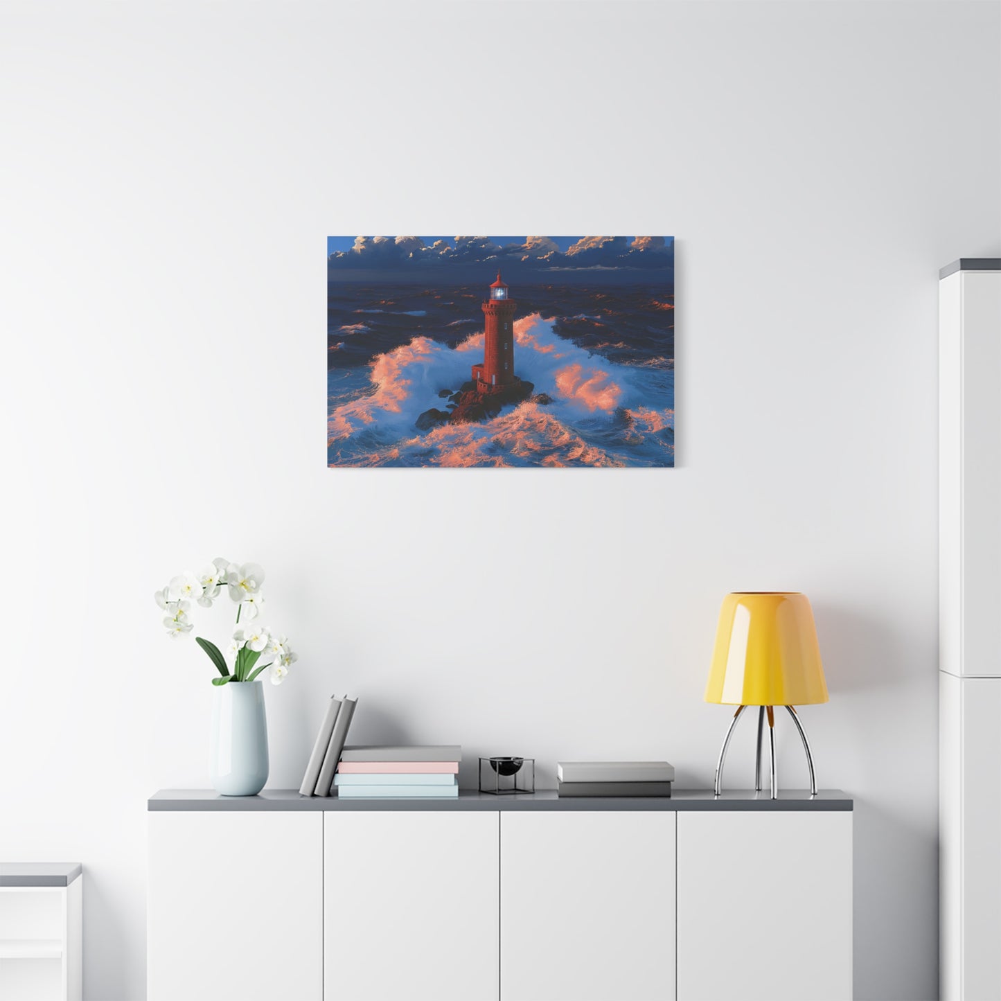 Phare rouge breton dans une tempete avec vagues puissantes et faisceau bleu - Art Virtuoso - vue 16/20