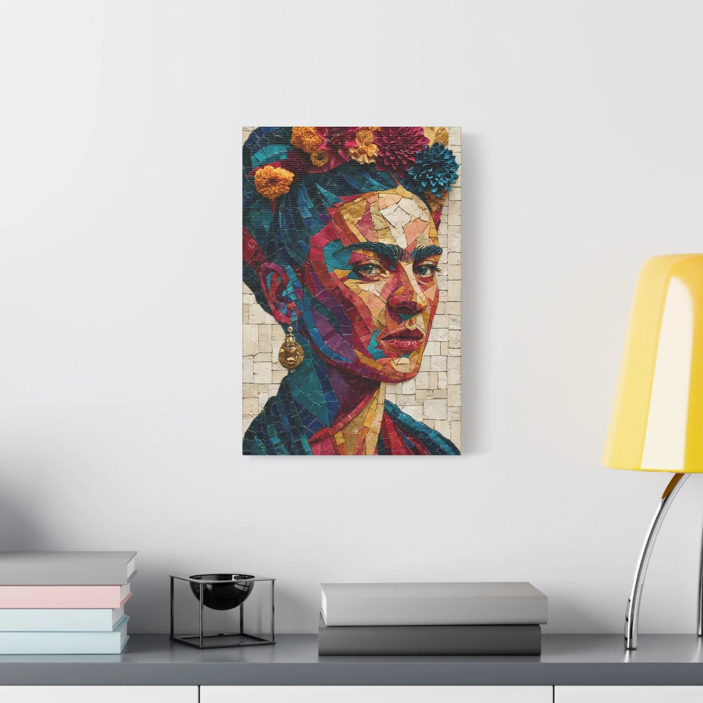 Tableau en Mosaïque Frida Kahlo Fleurie - Couronne Viva - décor salon contemporain bois