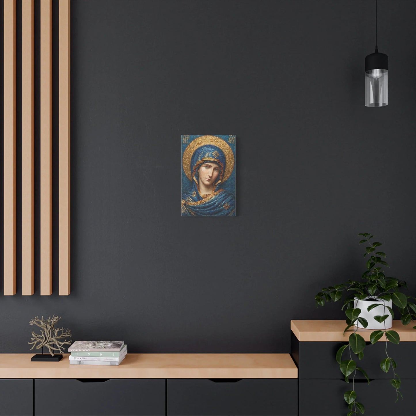 Tableau en Mosaïque Icône Vierge Chrétienne - Silence Doré - vue mur béton ciré