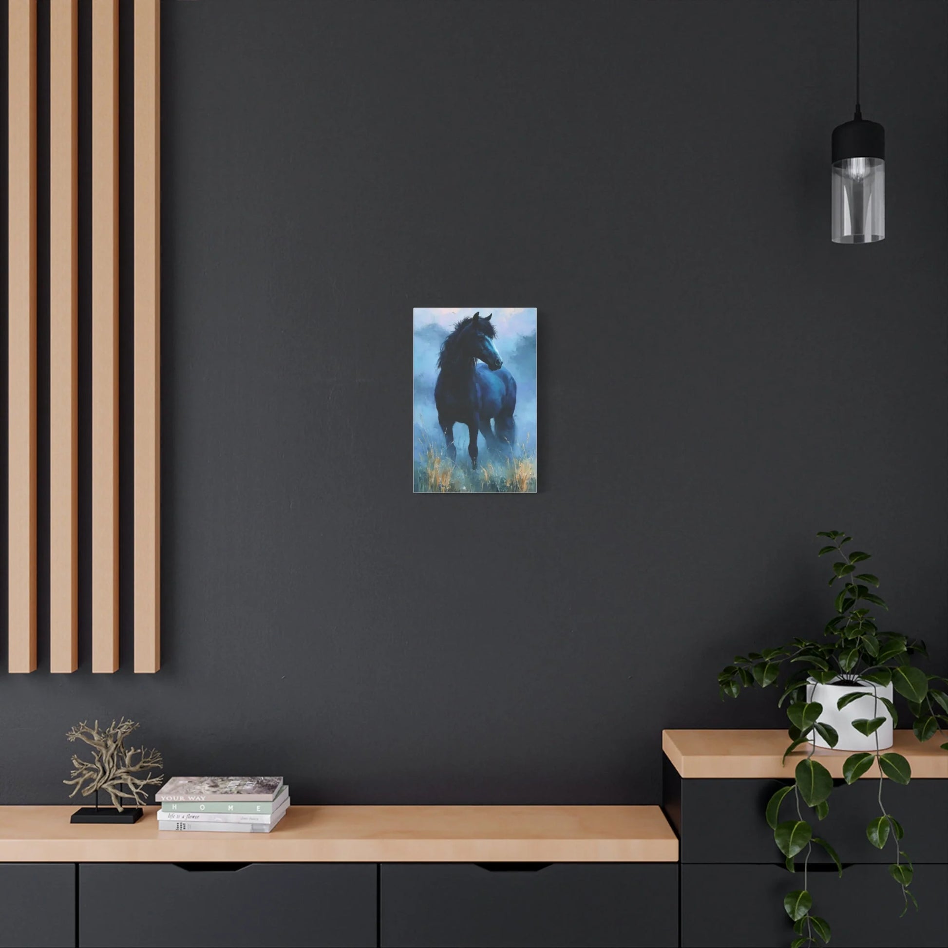 Cheval rêveur dans une entrée méditative