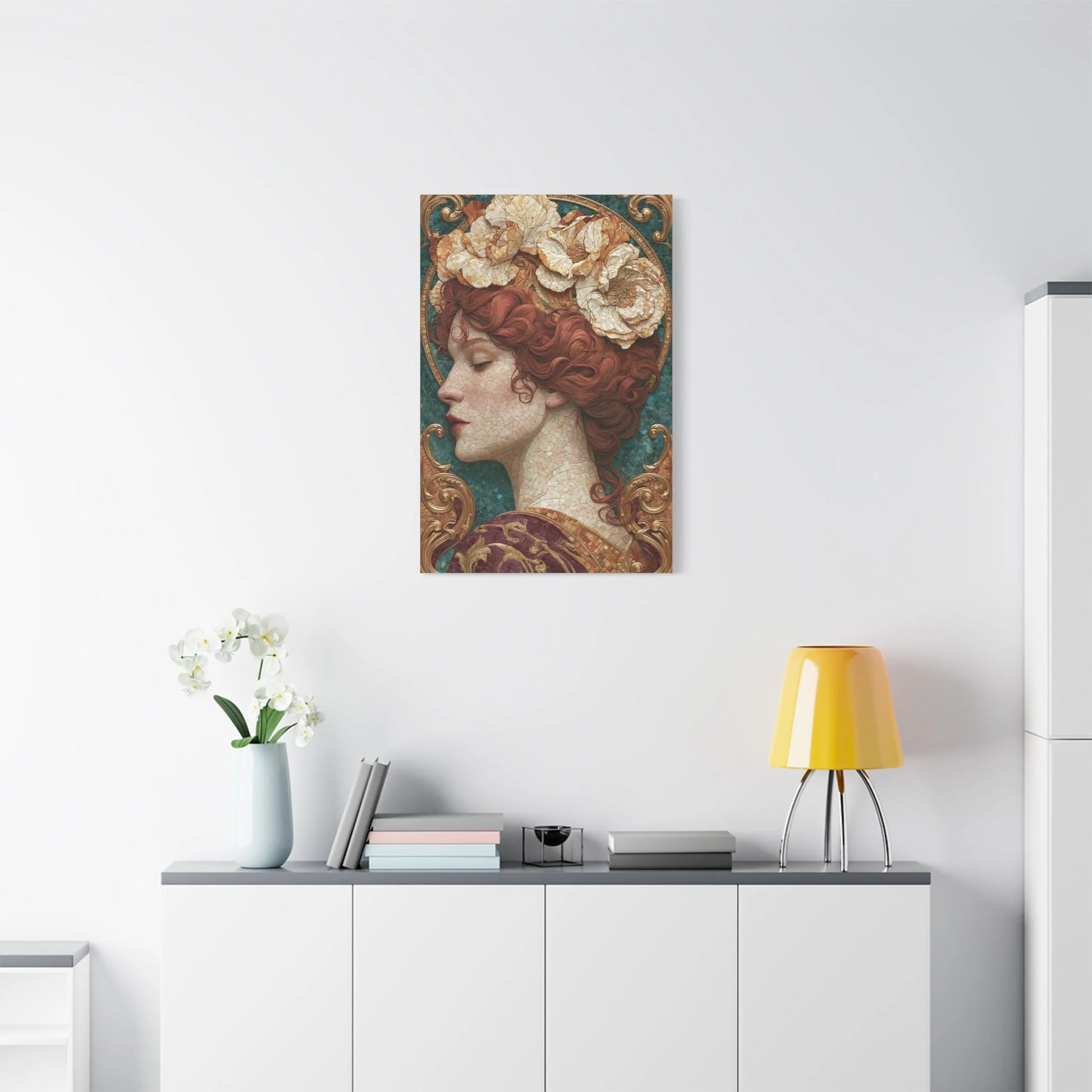 Tableau en Mosaïque Art Nouveau Femme Fleurie - Couronne Mucha - ambiance loft haut de plafond