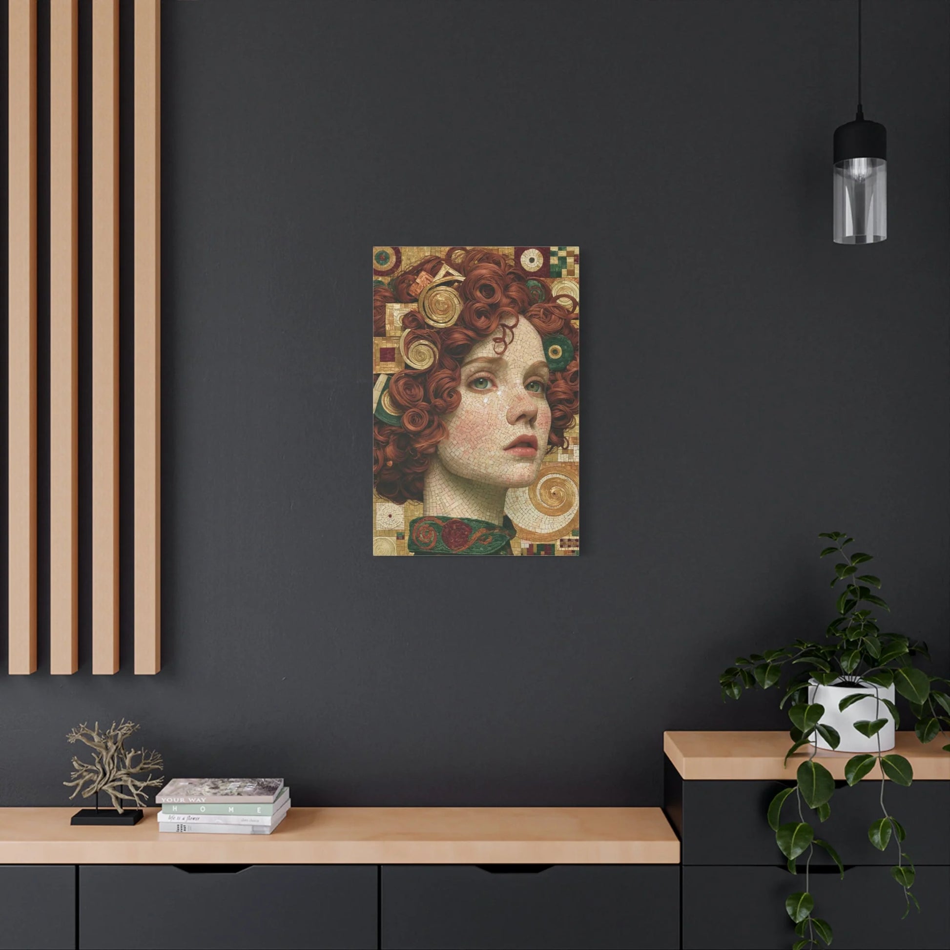 Tableau en Mosaïque Femme Klimt Dorée - Éclat du Baiser - vue intérieur architecte