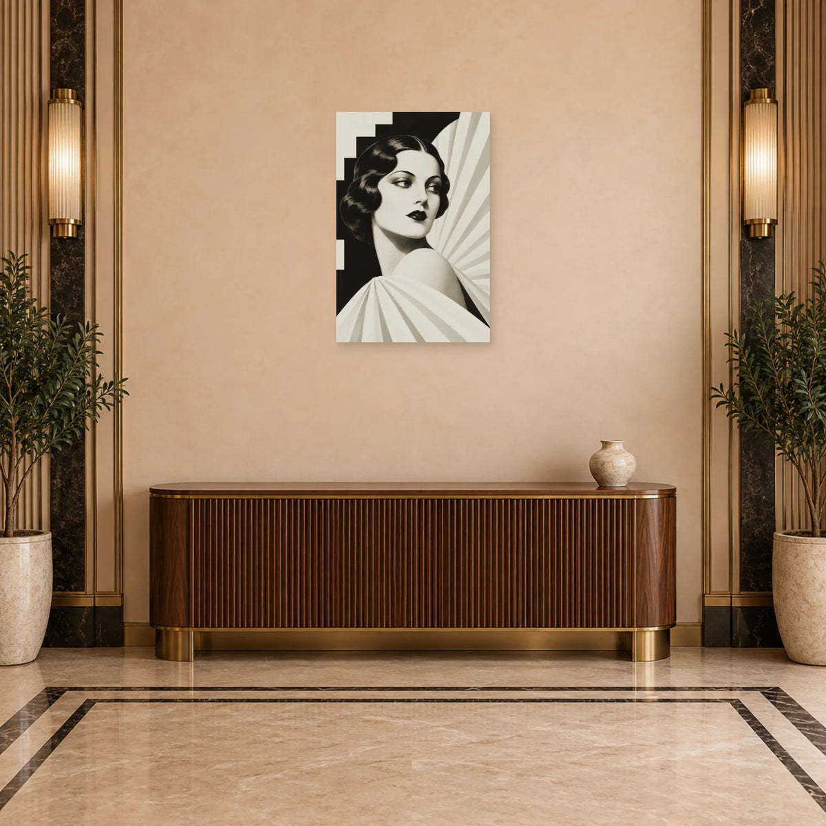 Affiche Art déco - Portrait noir et blanc aux plis en éventail dans une entrée ou un couloir - Art Virtuoso