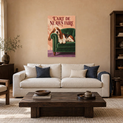 Affiche Basset hound - L'art de ne rien faire dans un salon - Art Virtuoso