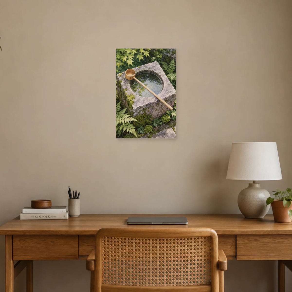 Affiche Bassin de pierre - La louche de bois dans un bureau - Art Virtuoso