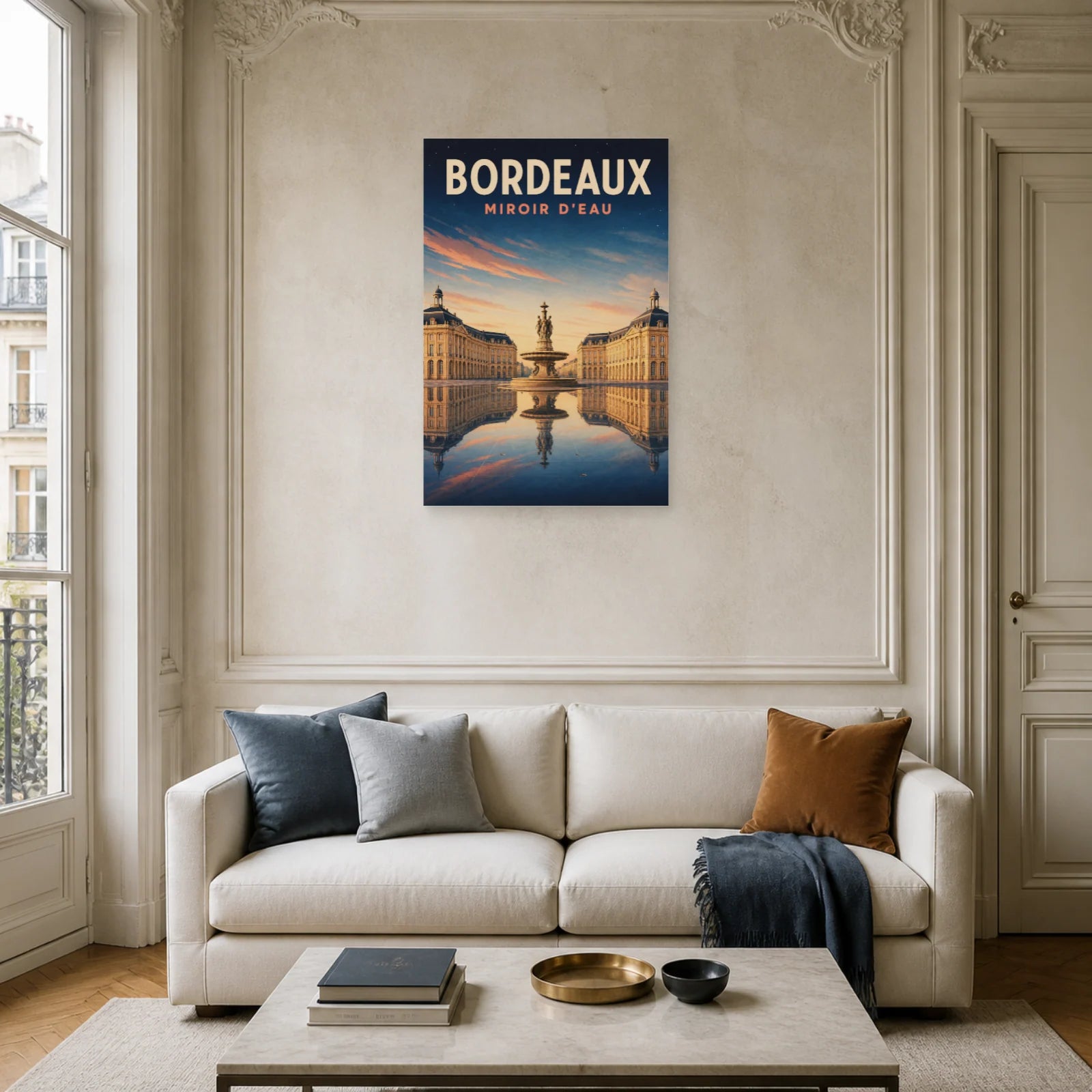 Affiche Bordeaux – Miroir d'Eau dans un salon - Art Virtuoso