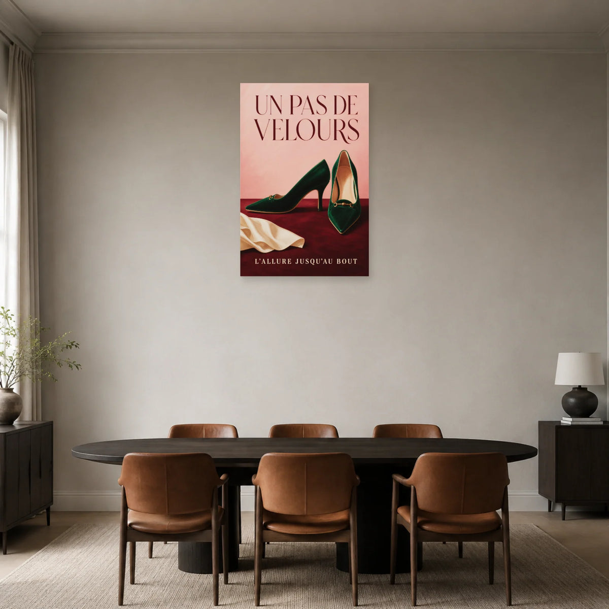 Affiche Chaussures de femme, un pas de velours dans une salle à manger - Art Virtuoso