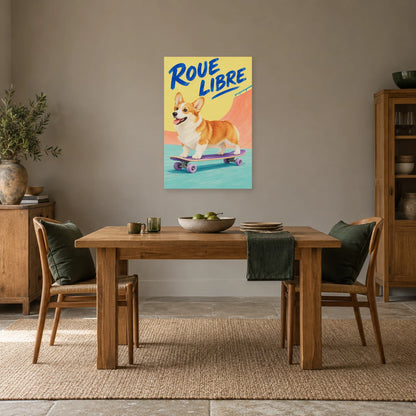 Affiche Corgi - Roue libre dans une salle à manger - Art Virtuoso