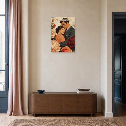 Affiche Premier amour - Couple vintage fleuri dans une entrée ou un couloir - Art Virtuoso
