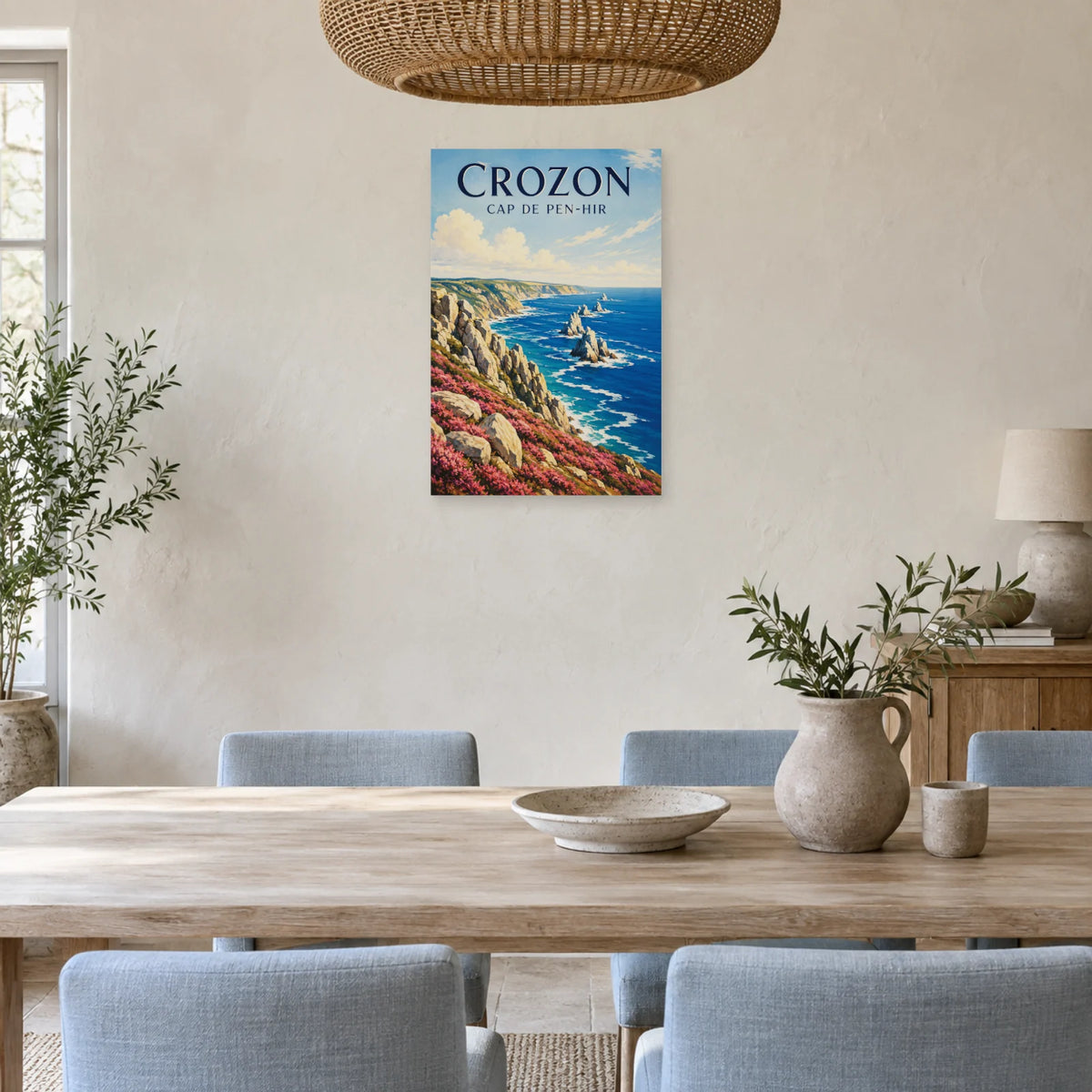 Affiche Crozon - Cap de Pen-Hir dans une salle à manger - Art Virtuoso
