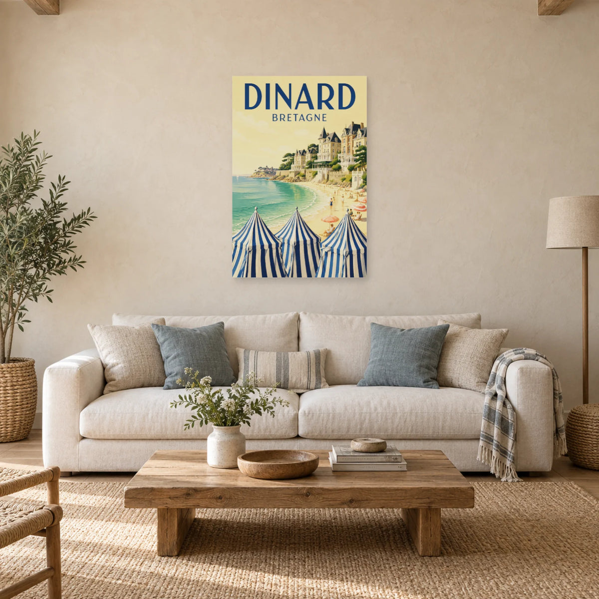 Affiche Dinard - Plage de l’Écluse dans un salon - Art Virtuoso