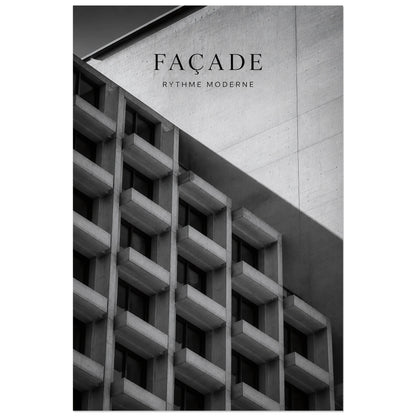 Affiche Façade – Rythme Moderne, photographie architecturale brutaliste verticale, format 40 × 60 cm