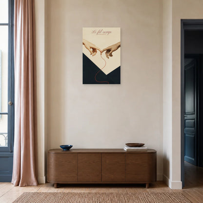 Affiche Le fil rouge - Mains amoureuses dans une entrée ou un couloir - Art Virtuoso