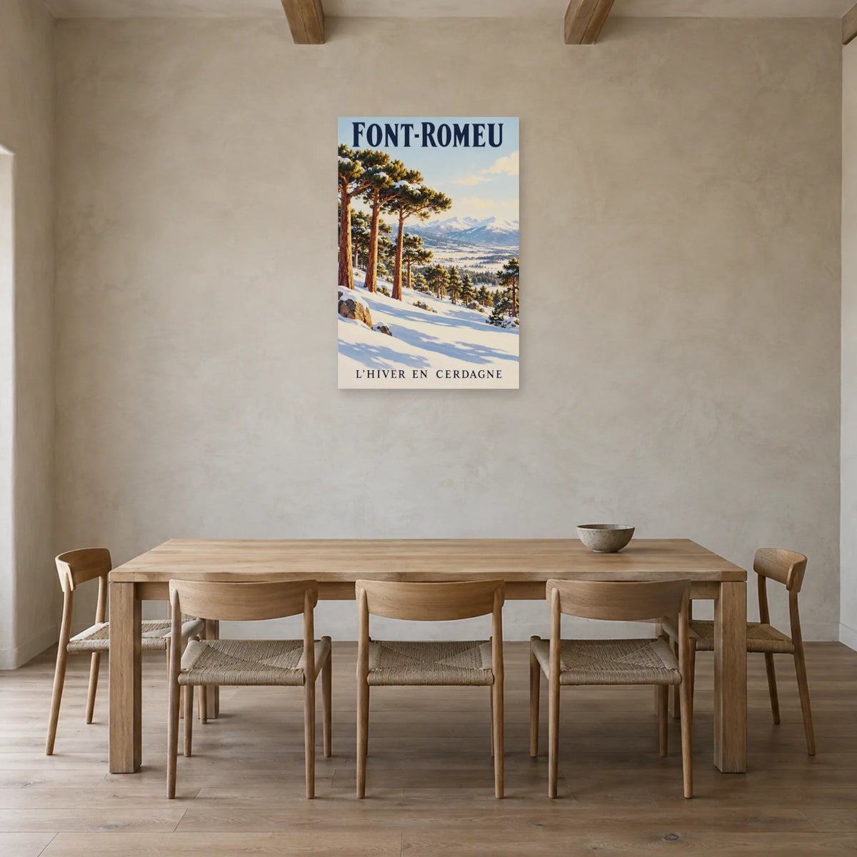Affiche Font-Romeu - Pins et neige dans une salle à manger - Art Virtuoso
