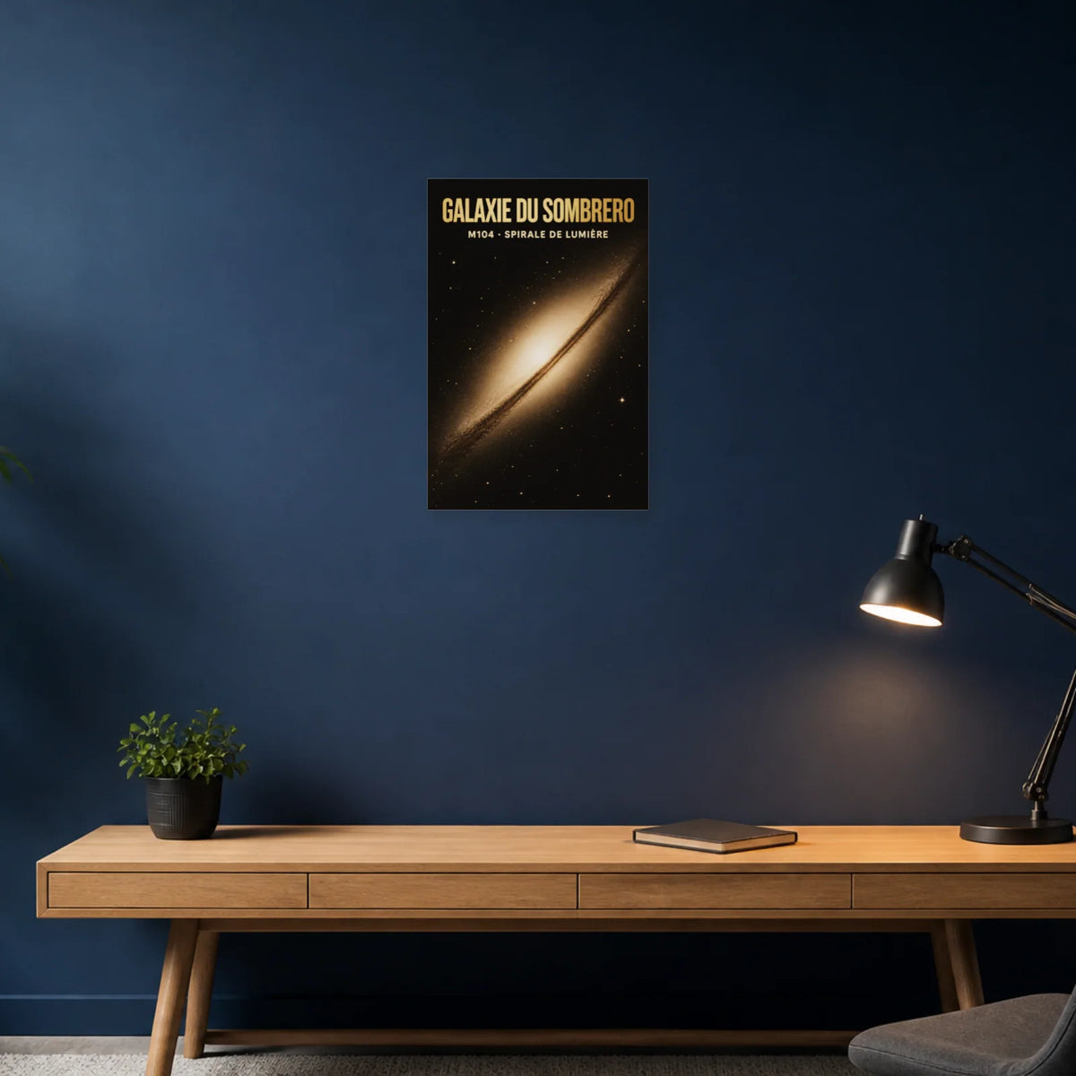 Affiche Galaxie du Sombrero – M104 dans un bureau - Art Virtuoso