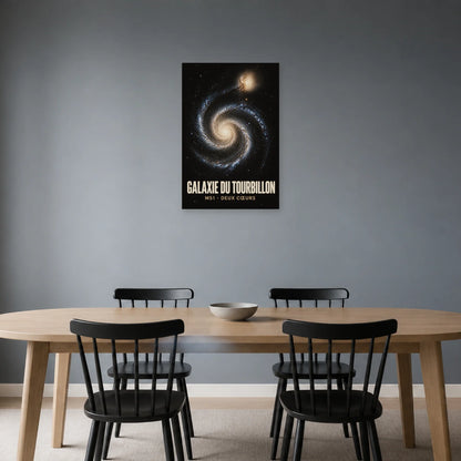 Affiche Galaxie du Tourbillon – M51 dans une salle à manger - Art Virtuoso