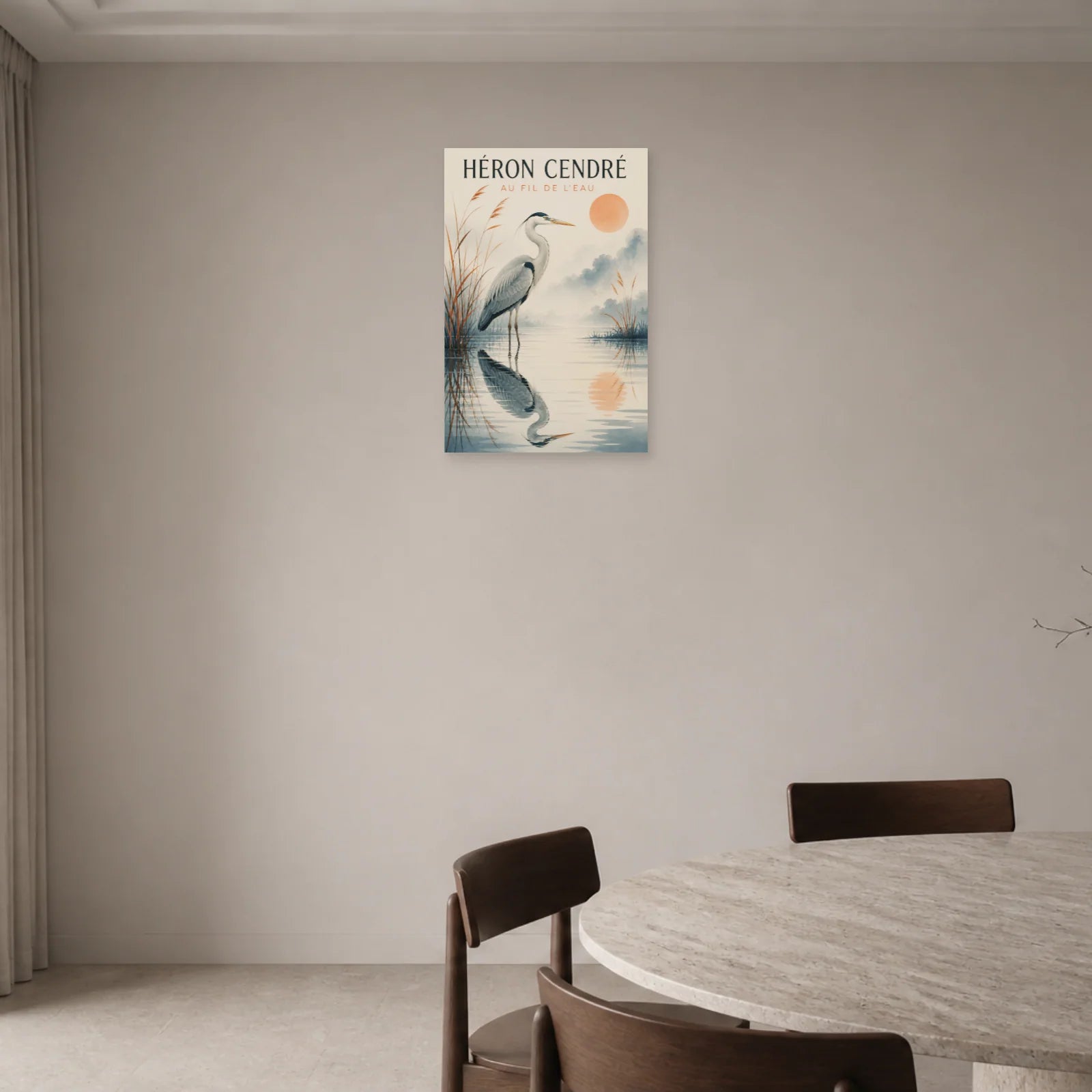 Affiche Héron Cendré – Au Fil de l’Eau dans une entrée ou un couloir - Art Virtuoso