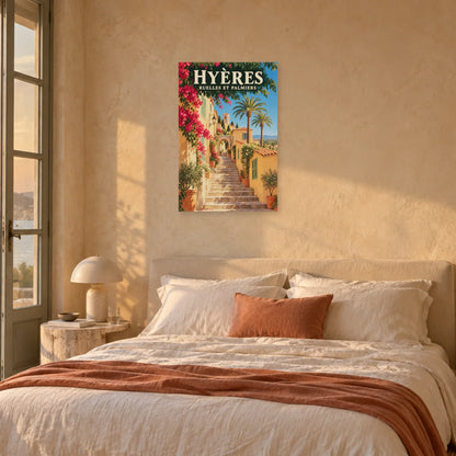 Affiche Hyères - Ruelles et palmiers dans une chambre - Art Virtuoso