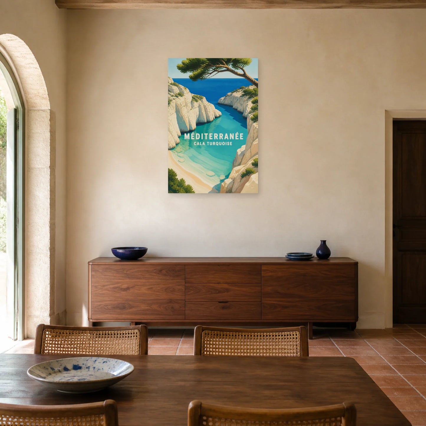 Affiche Méditerranée – Cala Turquoise dans une salle à manger - Art Virtuoso