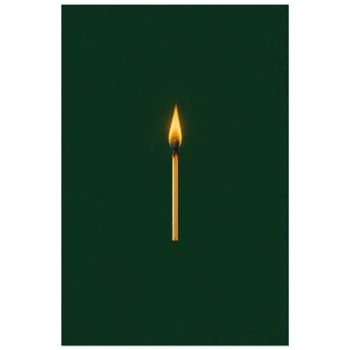 Affiche minimaliste - Allumette et flamme, nature morte minimaliste / illustration réaliste verticale, format 60 × 90 cm