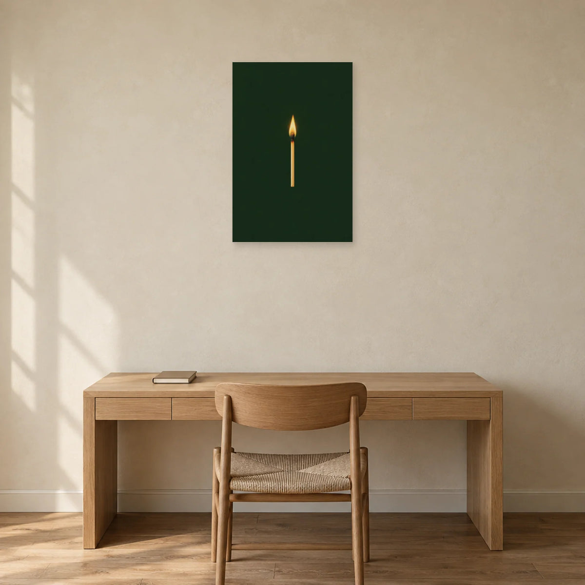 Affiche minimaliste - Allumette et flamme dans un bureau - Art Virtuoso