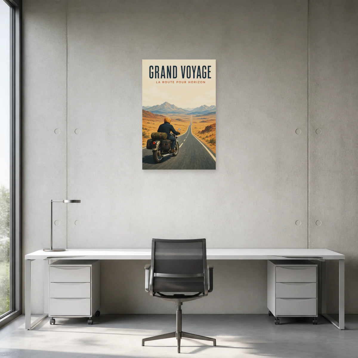 Affiche Moto de voyage – Grand voyage dans un bureau - Art Virtuoso