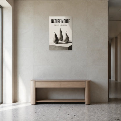 Affiche Nature Morte – Poires & Ombres dans une entrée ou un couloir - Art Virtuoso