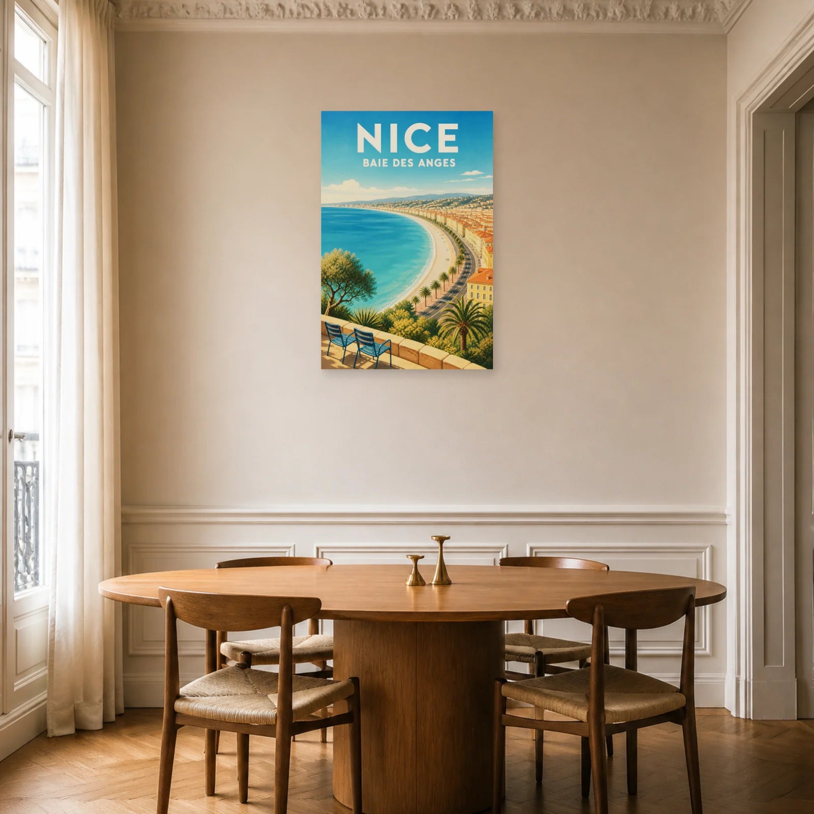 Affiche Nice – Baie des Anges dans une salle à manger - Art Virtuoso