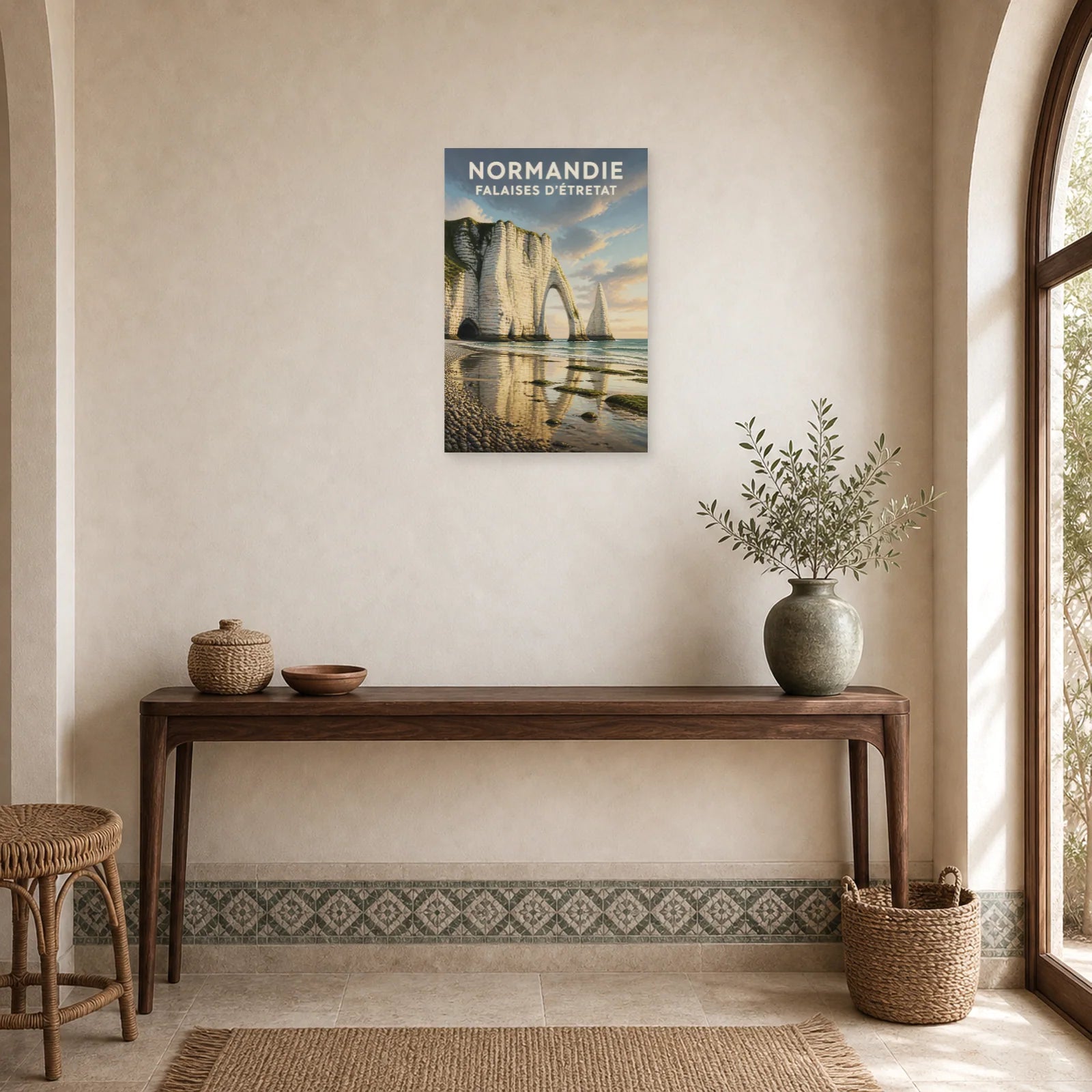 Affiche Normandie – Falaises d’Étretat dans une entrée ou un couloir - Art Virtuoso