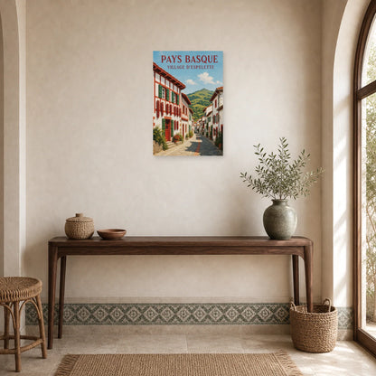 Affiche Pays Basque – Espelette dans une entrée ou un couloir - Art Virtuoso
