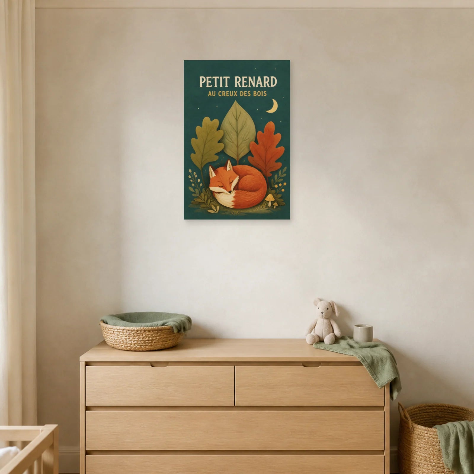 Affiche Petit Renard – Au Creux des Bois dans un salon - Art Virtuoso