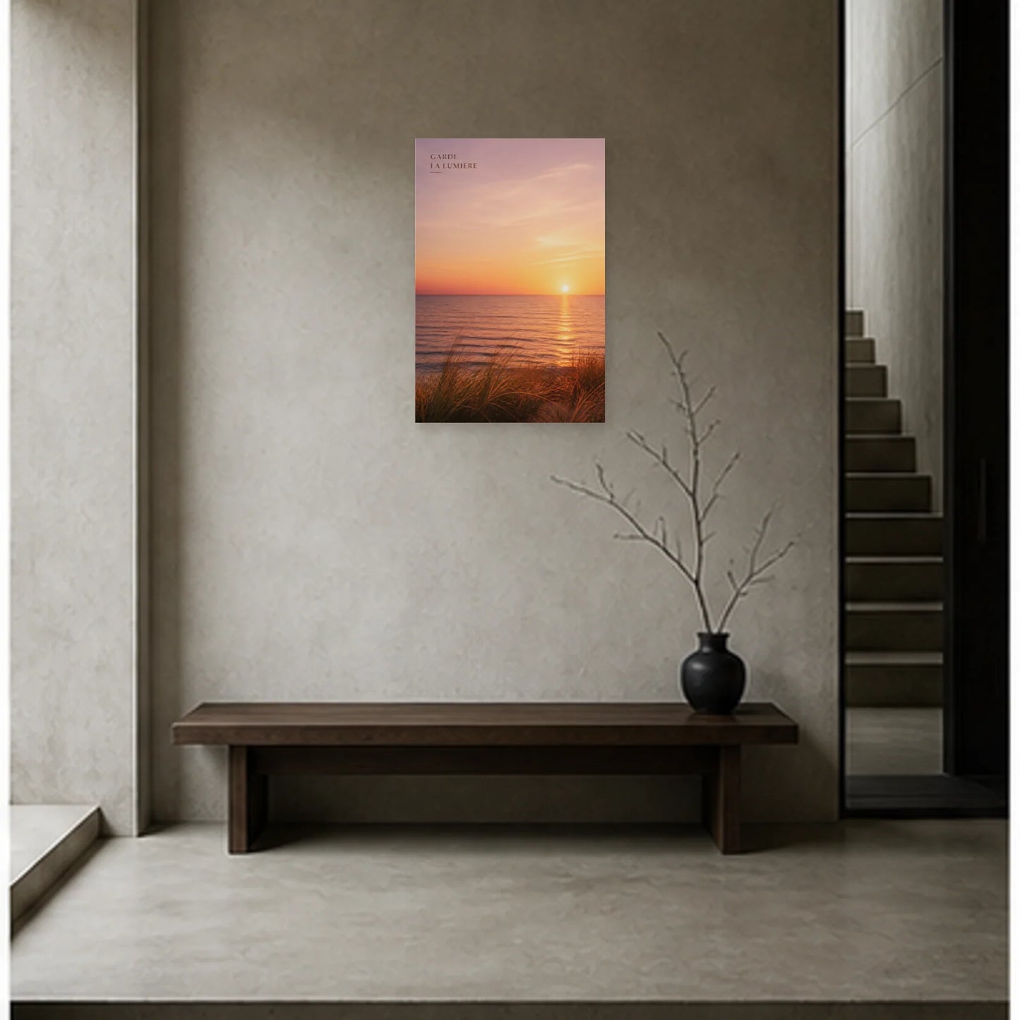 Affiche photo Coucher de soleil sur l’océan - Garde la lumière dans une entrée ou un couloir - Art Virtuoso