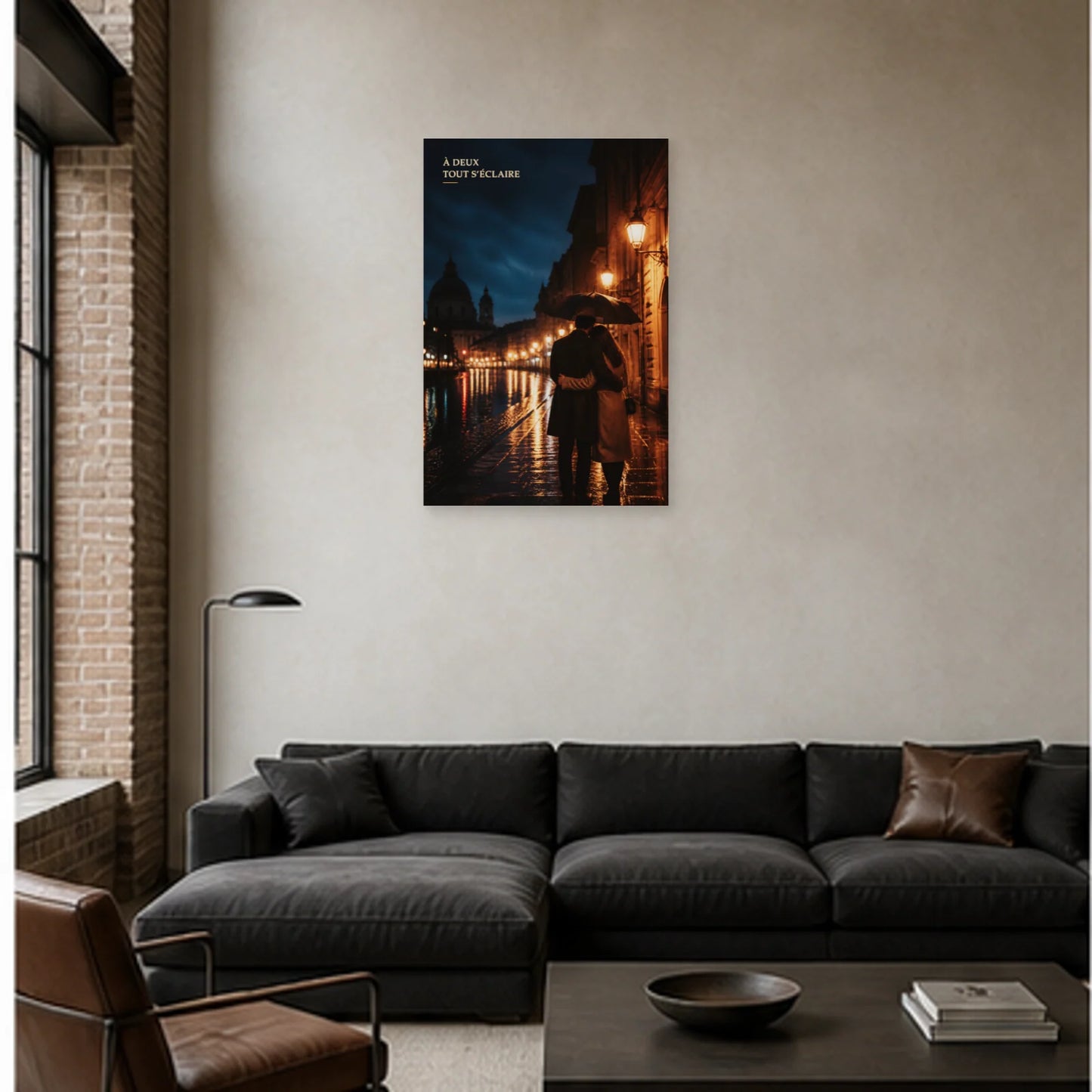 Affiche photo Couple amoureux sous la pluie - À deux tout s’éclaire dans un salon - Art Virtuoso