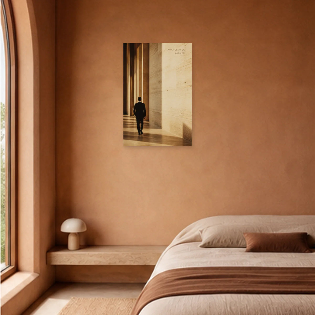 Affiche photo Allure en lumière - Avance avec allure dans une chambre - Art Virtuoso