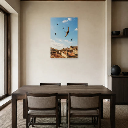 Affiche Martinets dans le ciel urbain dans une salle à manger - Art Virtuoso