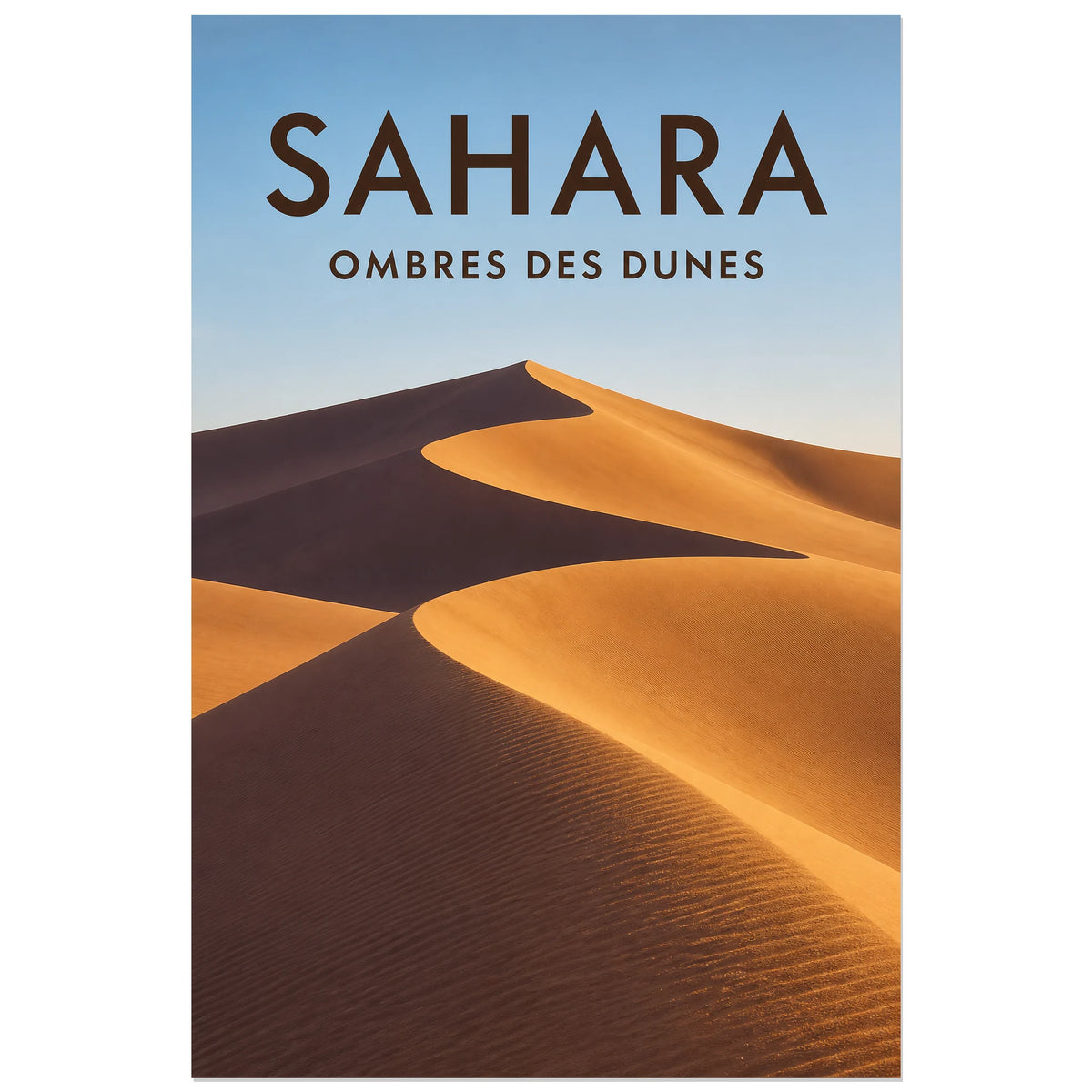 Affiche Sahara - Ombres des dunes, photographie désertique minimaliste verticale, format 60 × 90 cm