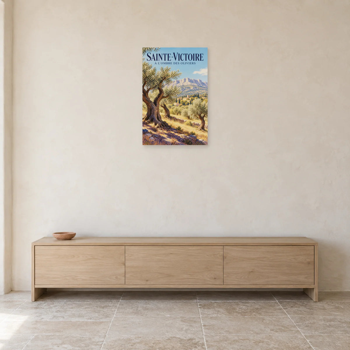 Affiche Sainte-Victoire Oliveraie provençale dans une entrée ou un couloir - Art Virtuoso